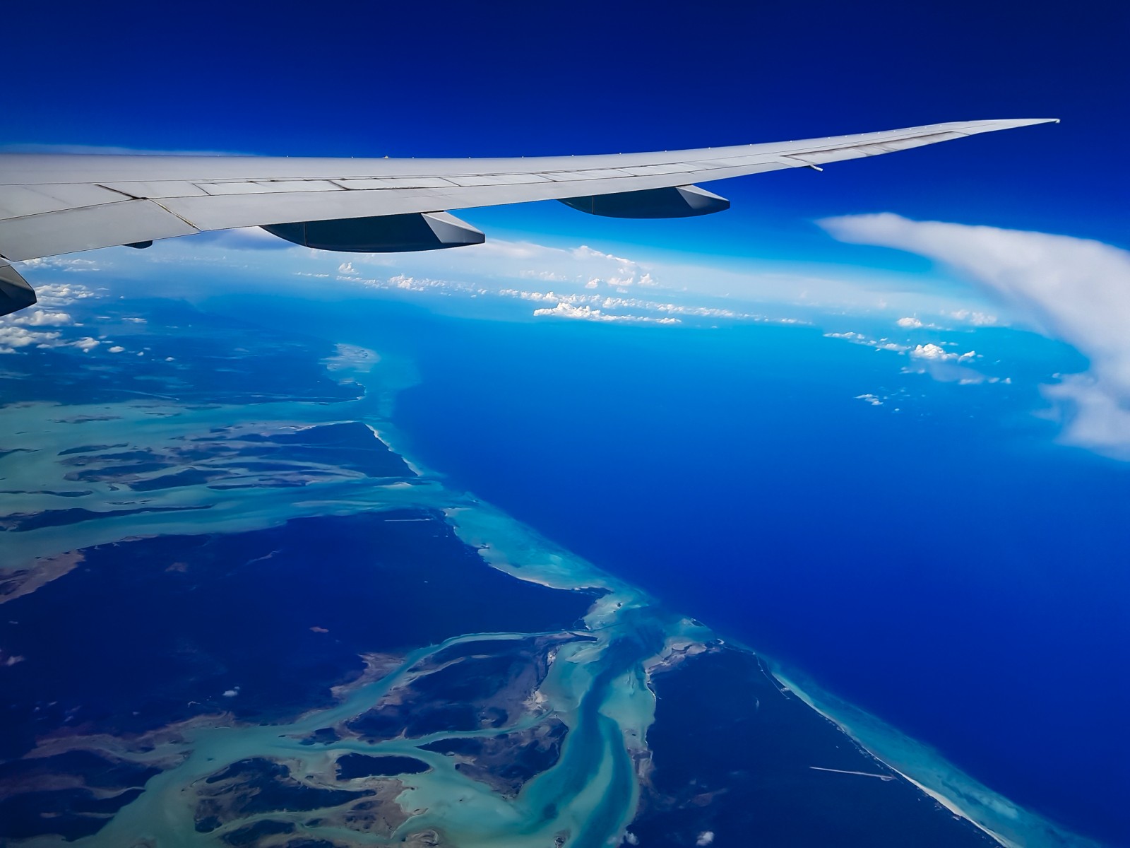 Bahamas, pela janela do avio